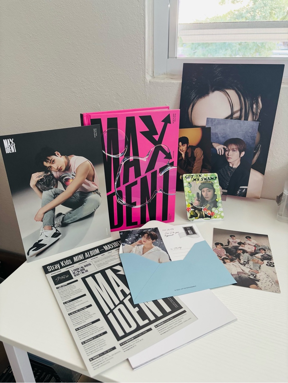 STRAY KIDS - MAXIDENT CHAN/HAN VERSION ALBUM (UNSEALED)
